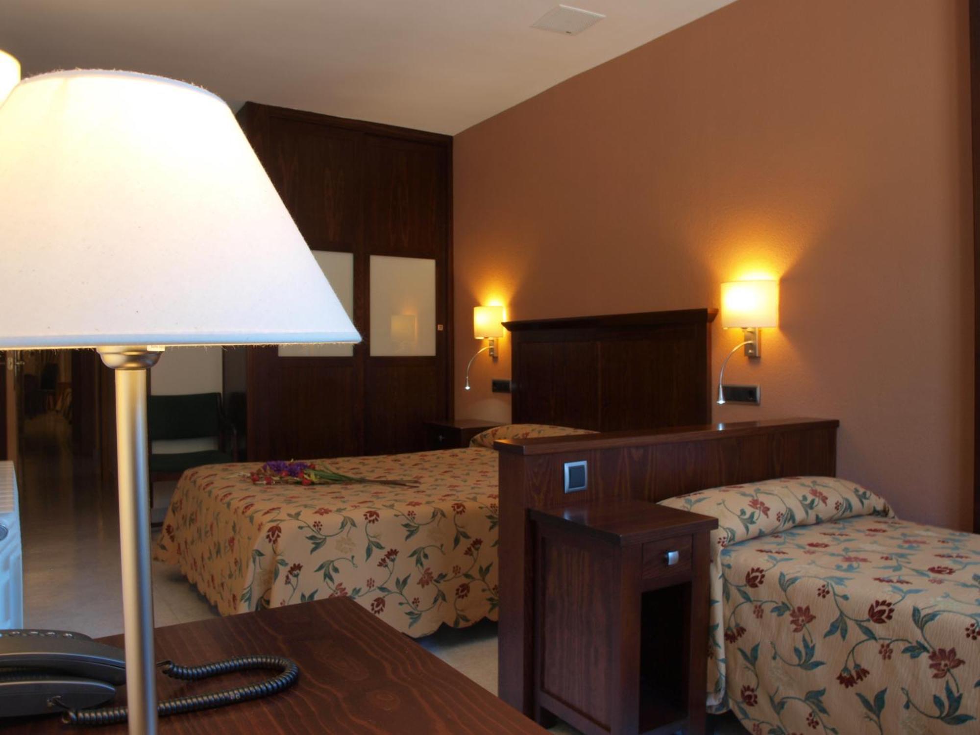 Hotel Turmo Labuerda Eksteriør billede