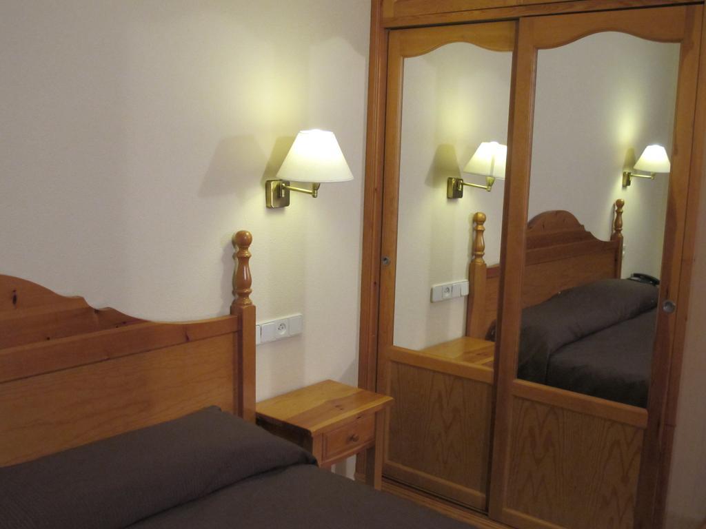 Hotel Turmo Labuerda Eksteriør billede